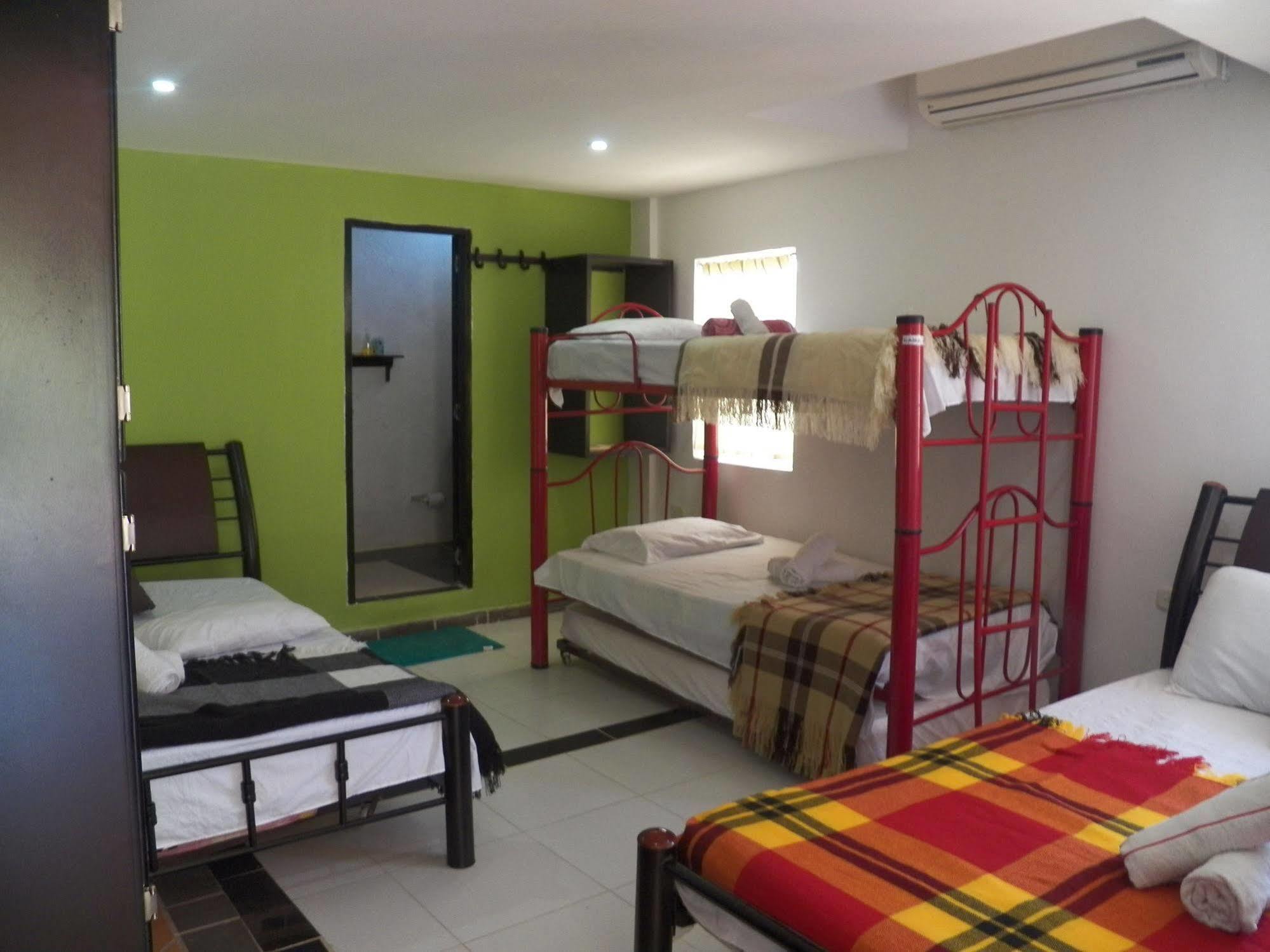 Hostel Green Light Taganga Exterior photo